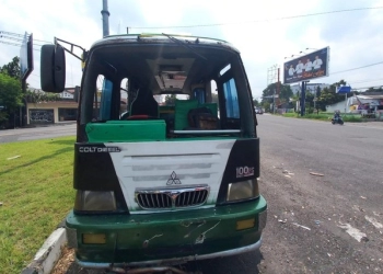 Minibus Rombongan Pelayat Alami Kecelakaan di Sleman, Satu Orang  Meninggal