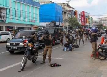 Kelompok Bersenjata Sandera Warga di Lampung