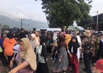 Ribuan Warga Kabupaten Bandung Sejak Pagi Telah Penuhi Lokasi Permakaman Eril