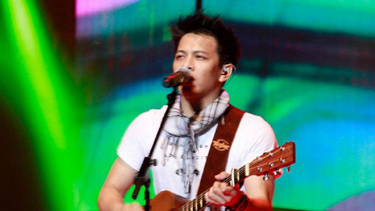 Ariel Noah Mengenang 40 Tahun Bersama Wanita Pertamanya