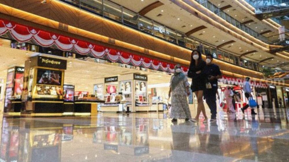 Aturan Baru PPKM, Anak 12 Tahun Boleh ke Mall