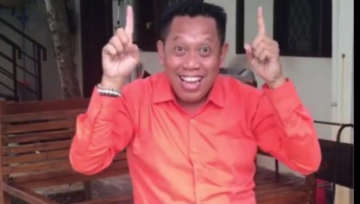 Tukul Arwana Mendadak Dilarikan ke Rumah Sakit 
