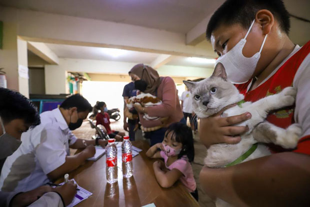 Pemkot Tangerang Bersama PDHI Gelar Vaksinasi Rabies Gratis