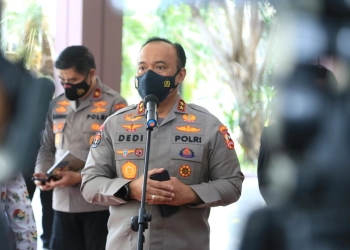 Polri Menduga Dua Perempuan dan 1 Pria WNI Fasilitator Keuangan ISIS Ada di Suriah