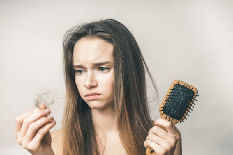 Solusi Mengatasi Rambut Rontok