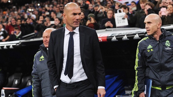 Zidane Dijagokan Gantikan Pochettino