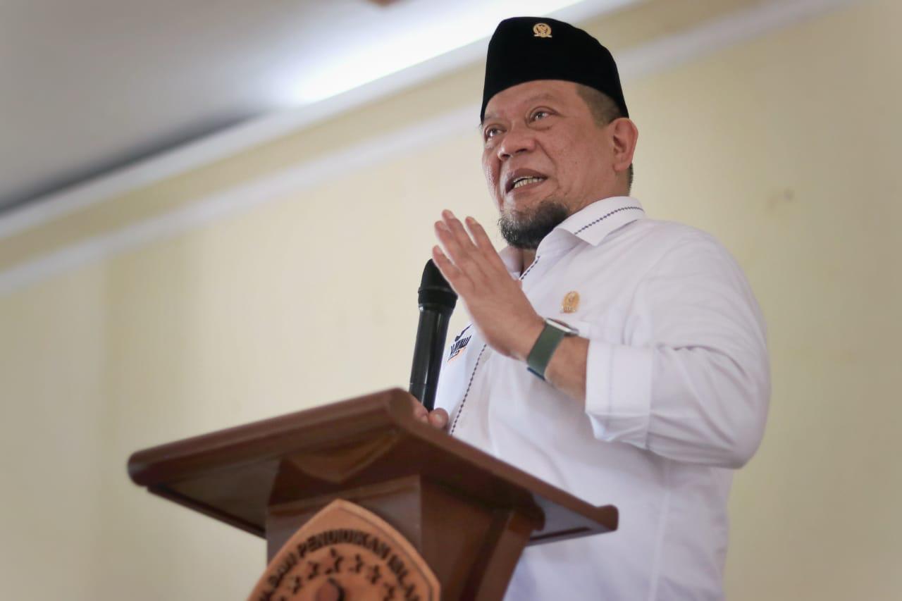 Jamaah Umrah Indonesia Wajib Vaksin Booster, Ketua DPD RI Minta Kemenkes Siapkan Teknisnya