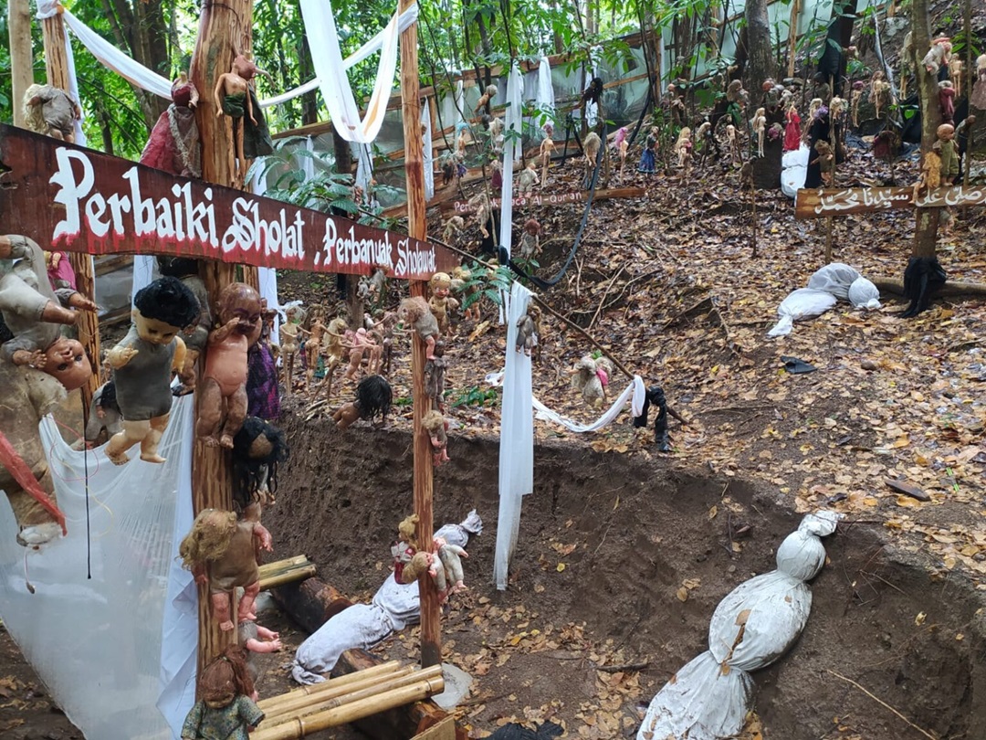 Museum Santet, Antara Simbol Kekuatan Hitam dan Ibadah