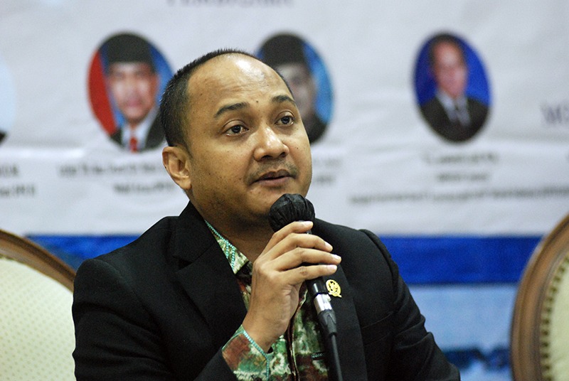 Amandemen Solusi Selamatkan Indonesia