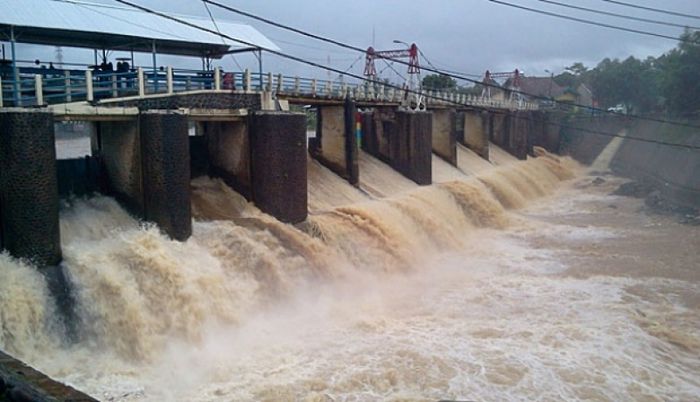 Waspada Banjir, Bendungan Katulampa Bogor Siaga 3