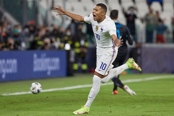 Dear PSG dan Madrid, Ini Syarat Mbappe untuk Tanda Tangani Kontrak