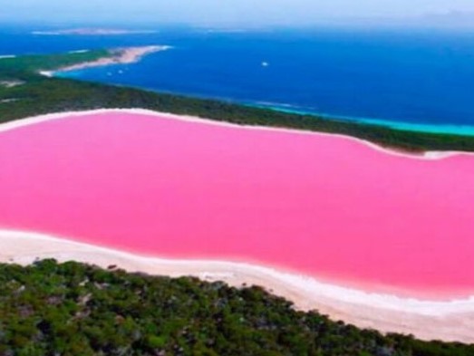 3 Danau di Dunia yang Memiliki Warna Indah