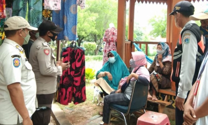 Polsek Kepulauan Seribu Selatan Gelar Operasi Yustisi Gabungan di Dua Pulau Temukan Tujuh Pelanggar Prokes