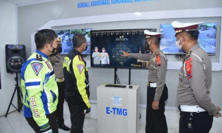 Di Pos Pelayanan Arus Mudik di Terminal Lamongan Ada Ngopi dan Bengkel Gratis untuk Pemudik