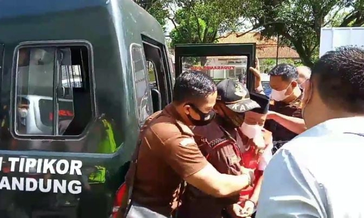 Selain Hukuman Mati, Pemerkosa 13 Santriwati Dituntut Kebiri Kimia