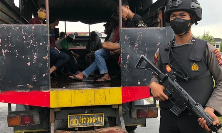 Operasi Pekat Kapuas, Polda Kalbar Gerebek Kampung Beting Pontianak Timur