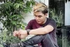 Polisi akan Periksa Vokalis ST 12 Charly Van Houten Terkait Kecelakaan di Tol Cipularang