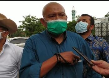 Pelaku Dugaan Suap Pengaturan Skor Kompetisi Sepak Bola Liga 3 Tahun 2021 Datangi  Ditreskrimum Polda Jatim