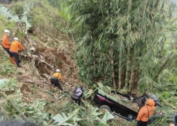 Mobil Angkut Rombongan Undangan Pernikahan Terjun ke Jurang di Ciamis, Tujuh Orang Tewas