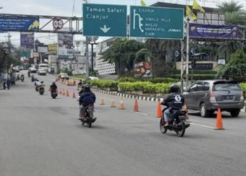 Jalur Puncak Bogor Arah Jakarta  Diterapkan One Way Siang Ini