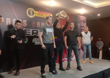 Azka Corbuzier akan Pukul Jatuh Vicky Prasetyo di Atas Ring Tinju, Deddy Corbuzier: Jangan Jumawa