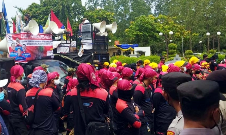 Tolak Permenaker No 2 tahun 2022, Aliansi Buruh Banten Bersatu Gelar Aksi Unjuk Rasa