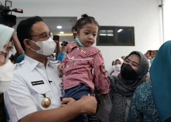 Bulan Imunisasi Anak Nasional, Anies Ajak Orang Tua Lindungi Anak-anak