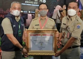 Pemrov DKI Jakarta Menerima Predikat A (Memuaskan) 