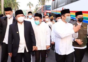 Arief dan Penjabat Gubernur Banten Lepas 389 Jemaah Haji Tangerang
