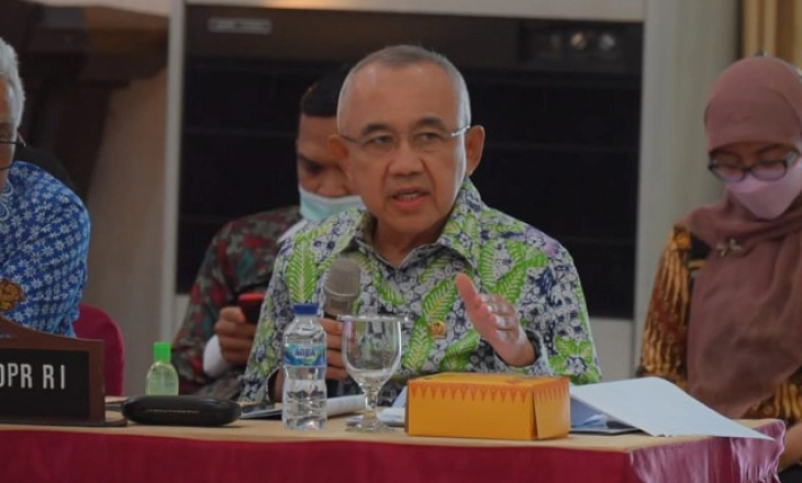 KKP Tangkap Dua Kapal Ikan Asing Berbendera Malaysia, Selamatkan Potensi Kerugian Rp19,9 Miliar