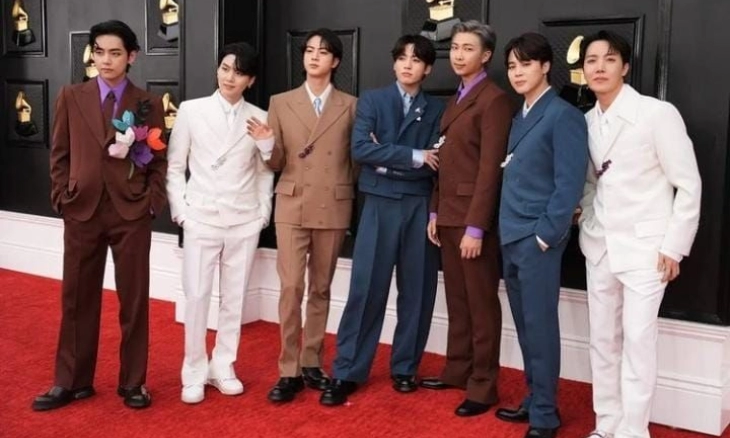 BTS Menangkan Tiga Billboard Music Awards