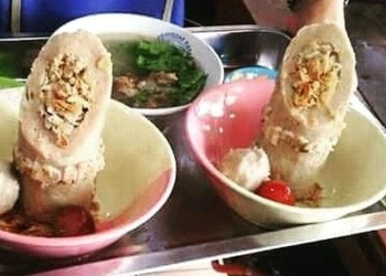 Bentuknya Unik, Bakso Bambu Runcing Siap Melawan Rasa Lapar
