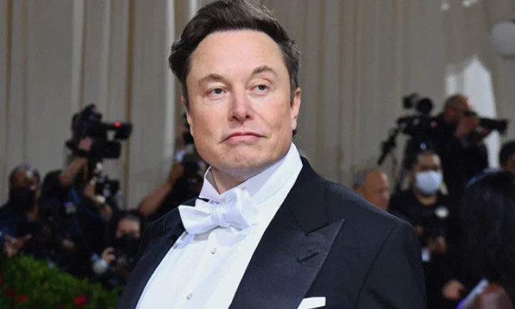 Elon Musk Khawatir Kebangkrutan dan Seolah Mendengar 'Suara Uang Terbakar'