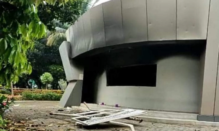 Diamankan 17 Terduga Pembakaran Pospol Pejompongan