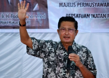 Bantu Nakes, Kemenkes Harus Segera Proses Relawan