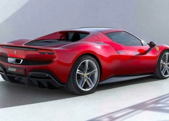 Ferrari akan Lebih Banyak Produksi Mobil Listrik di 2026