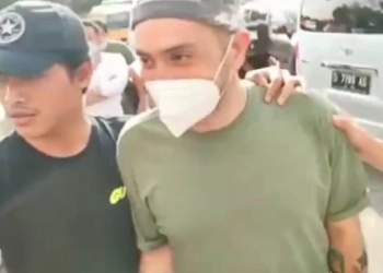 Video Detik-detik Gary Iskak Digerebek dan Digelandang ke Kantor Polisi