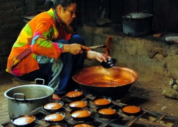 Wabup Ade Minta Perajin Gula Aren Tingkatkan Kualitas Produksi