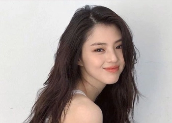  Han So Hee Cedera Saat Syuting 'Gyeongseong Creature' Drama yang Dibintangi Park Seo Joon