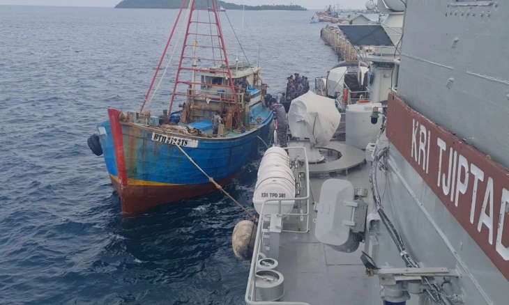 TNI AL Tangkap Tiga Kapal Berbendera Vietnam di Laut Natuna Utara