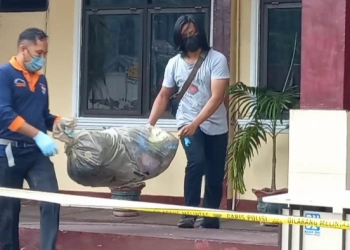 Diamankan Bahan Peledak dan Senjata Tajam Milik  Terduga Teroris Ahmad Gazali