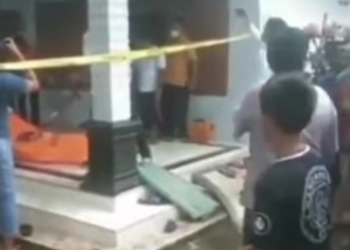 Ibu, Ayah dan Adik Kandung Dibacok Sampai Tewas,  Juga 7 Tetangganya 