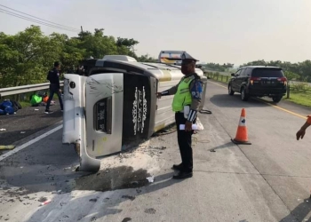 Kecelakaan Beruntun Dua Minibus dan Satu Bus di Tol Sumo, 16 Orang Alami Luka