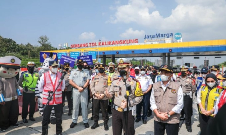 Cegah Puncak Arus Balik Lebaran, One Way Bisa 24 Jam Hingga Minggu 8 Mei 2022