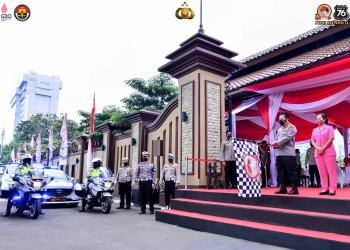 Kapolri Resmikan Gelar Bakti Sosial dan Religi