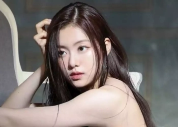 Source Music Umumkan Kepergian Kim Ga Ram dari Le Sserafim