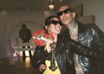 Kourtney Kardashian Membagikan Foto Pernikahannya dengan Travis Barker