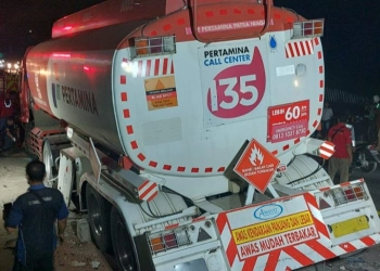Lokasi Laka Beruntun Truk Tangki di CBD Ada Traffic Light di Jalan Menurun