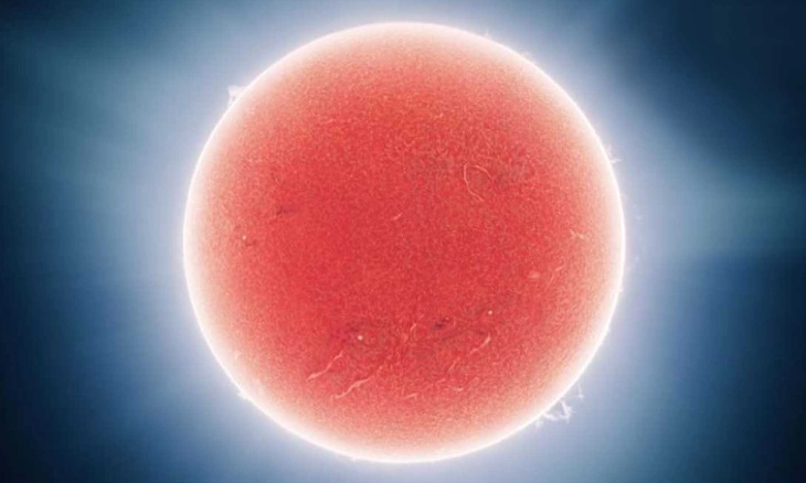 Gambar Matahari '145 Megapiksel' Diambil oleh Teleskop yang Dimodifikasi