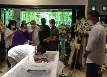 Tidak Percaya, Nurul Arifin Keluar Rumah Jam 2 Malam untuk Melihat Ini